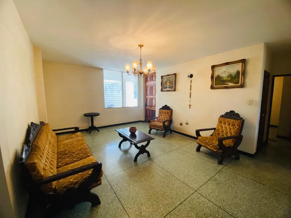 [A308001] ALQUILER | Planta Baja de casa en Santa Elena, Barquisimeto, estado Lara