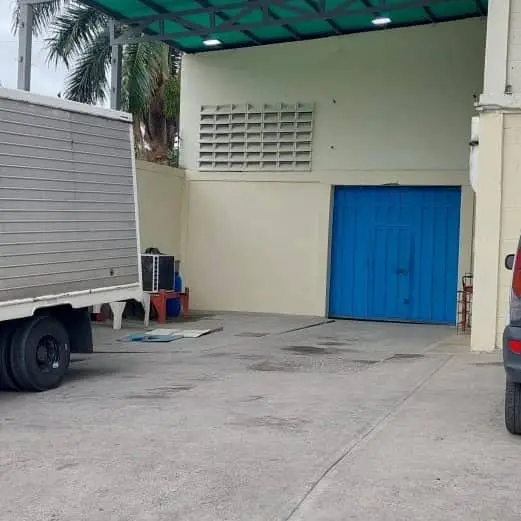 [A302013] ALQUILER | Galpón de 350 m² con óptimas condiciones de seguridad en conjunto cerrado de la Zona Industrial II de Barquisimeto, estado Lara