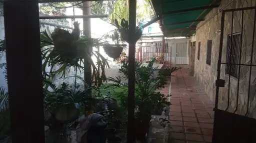 [A311005] VENTA | Casa con 4 anexos y 1 salón de reuniones en la calle 47, zona centro-oeste de Barquisimeto, estado Lara